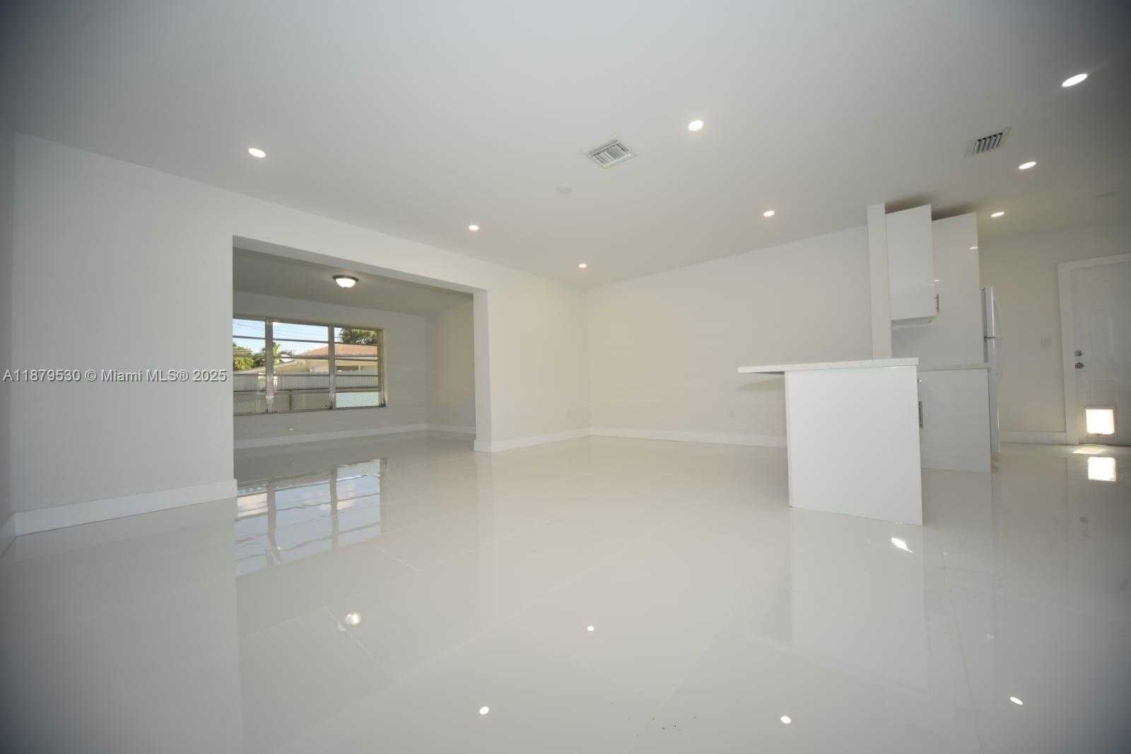 Small Image of 18601 SOUTH WEST 97TH CT #18601, Cutler Bay Number 23