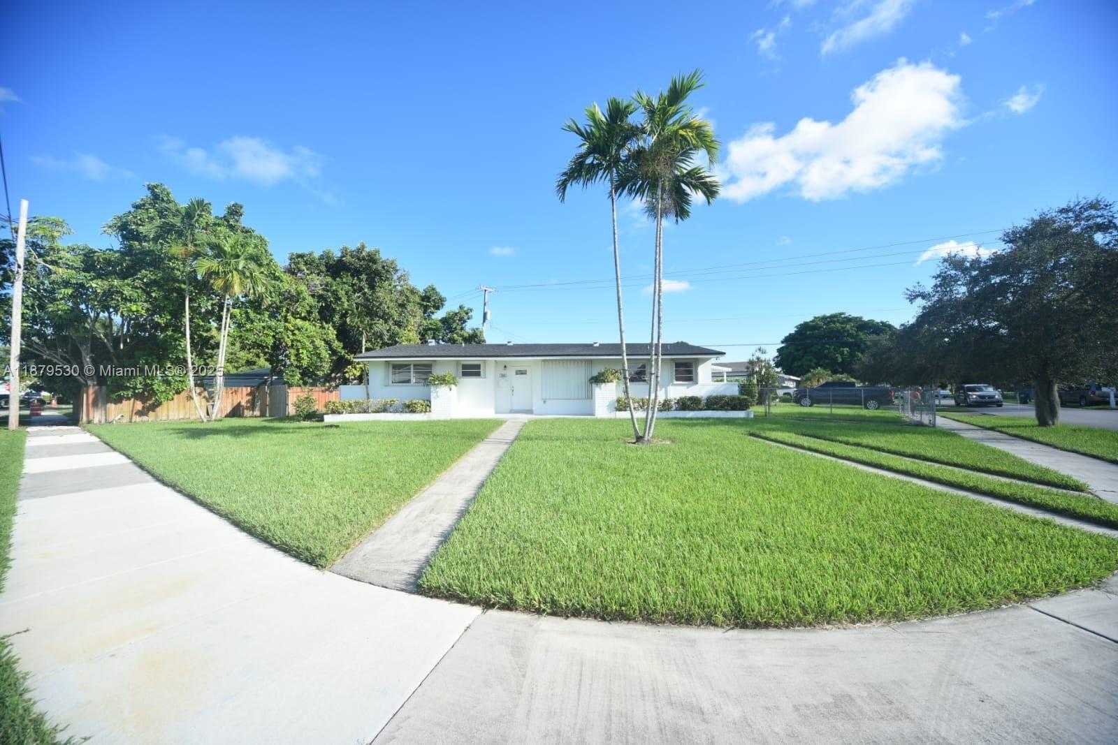 Small Image of 18601 SOUTH WEST 97TH CT #18601, Cutler Bay Number 41