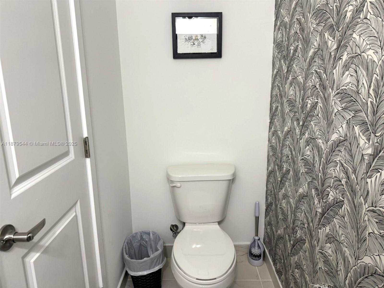 Small Image of 15560 SOUTH WEST 136TH ST #209, Miami Number 12