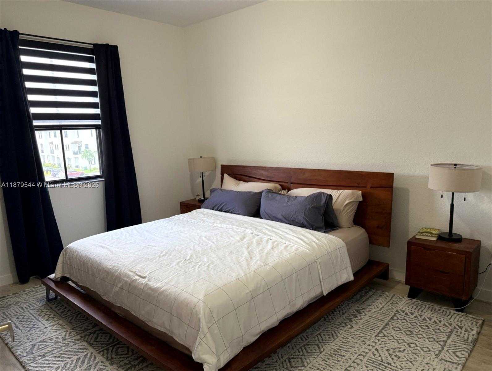 Small Image of 15560 SOUTH WEST 136TH ST #209, Miami Number 14