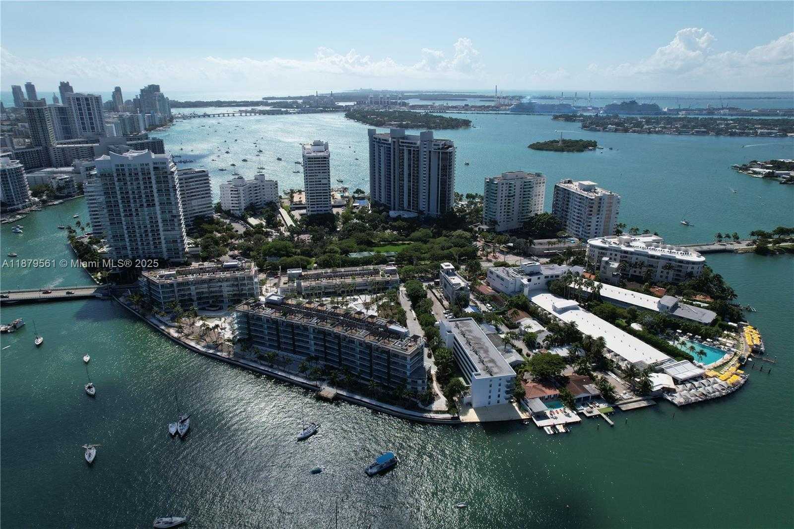 Small Image of 10 VENETIAN WAY #604, Miami Beach Number 23