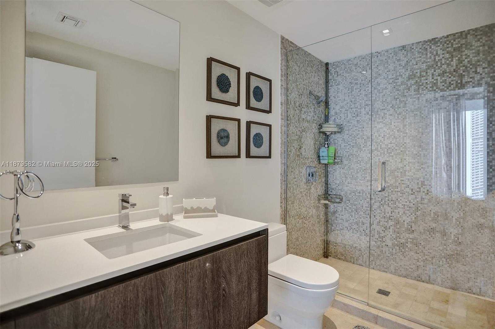 Small Image of 68 SOUTH EAST 6TH ST #907, Miami Number 14