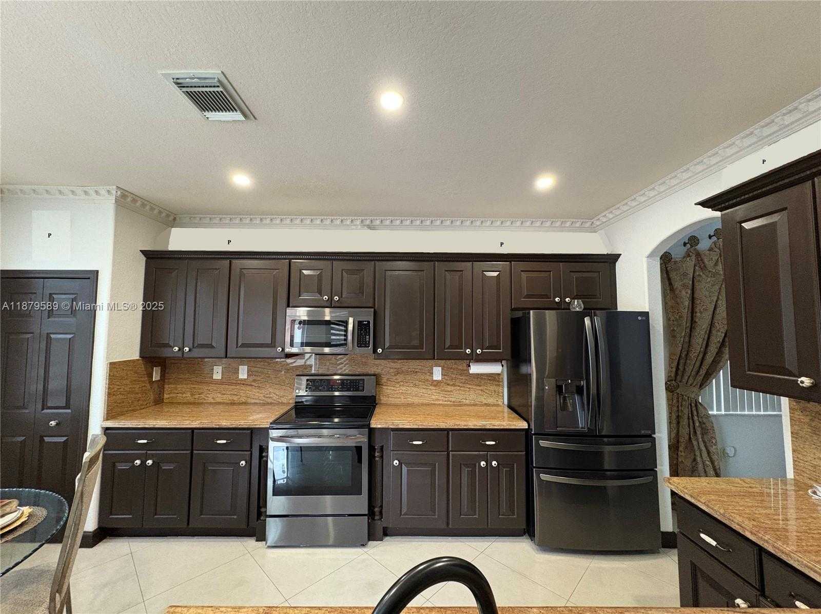 Small Image of 15375 SOUTH WEST 93 LN, Miami Number 15