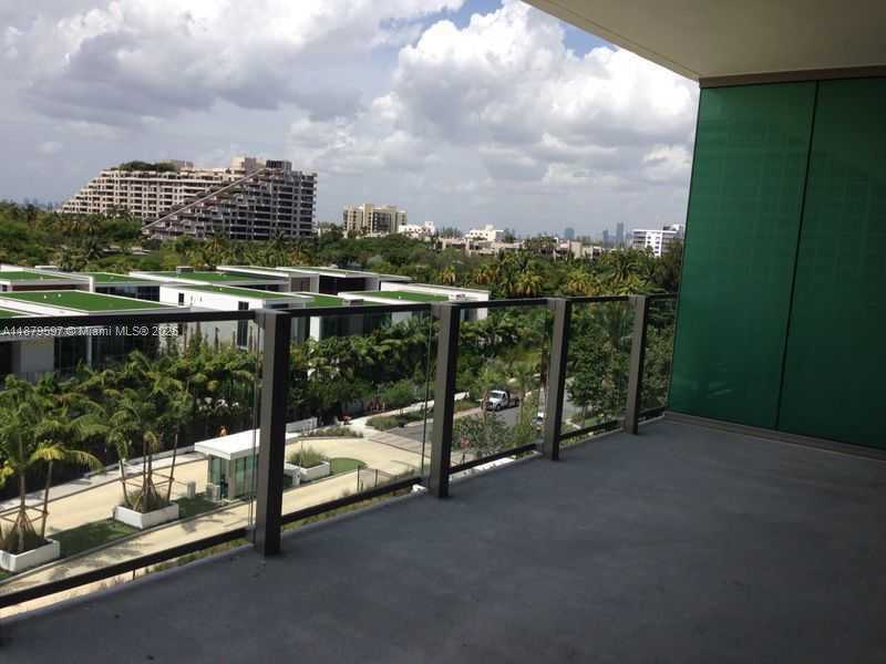Small Image of 350 OCEAN DR #605N, Key Biscayne Number 16