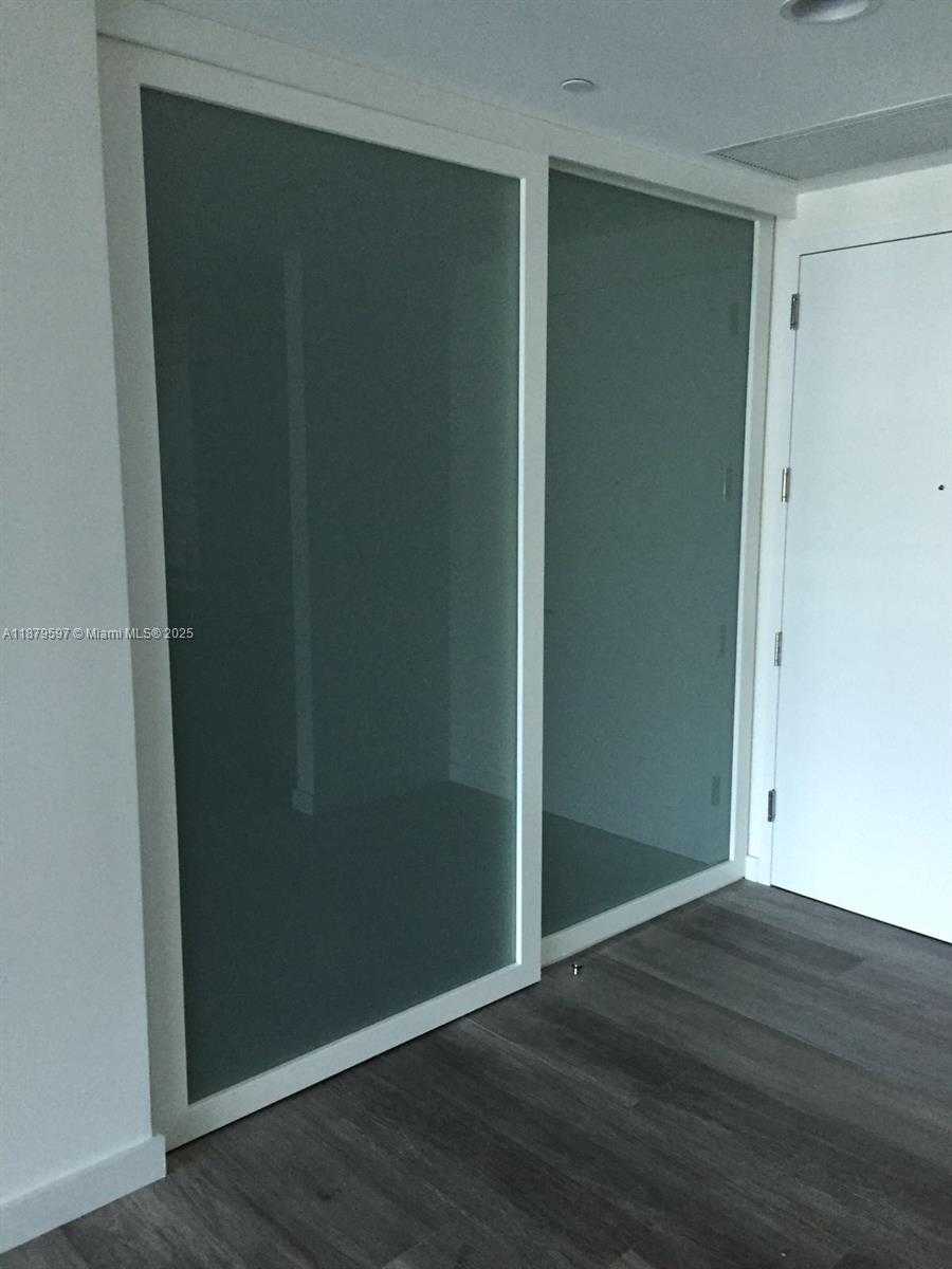 Small Image of 350 OCEAN DR #605N, Key Biscayne Number 7