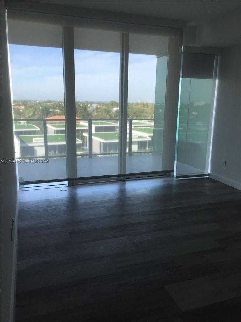 Small Image of 350 OCEAN DR #605N, Key Biscayne Number 8