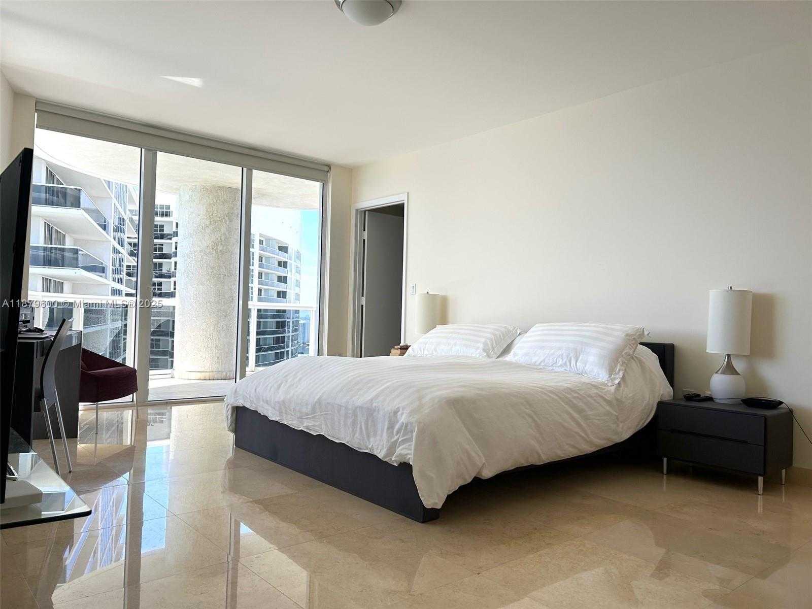 Small Image of 1800 SOUTH OCEAN DR #4005, Hallandale Beach Number 17