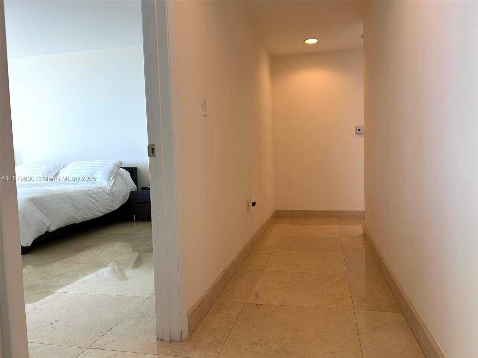 Small Image of 1800 SOUTH OCEAN DR #4005, Hallandale Beach Number 21
