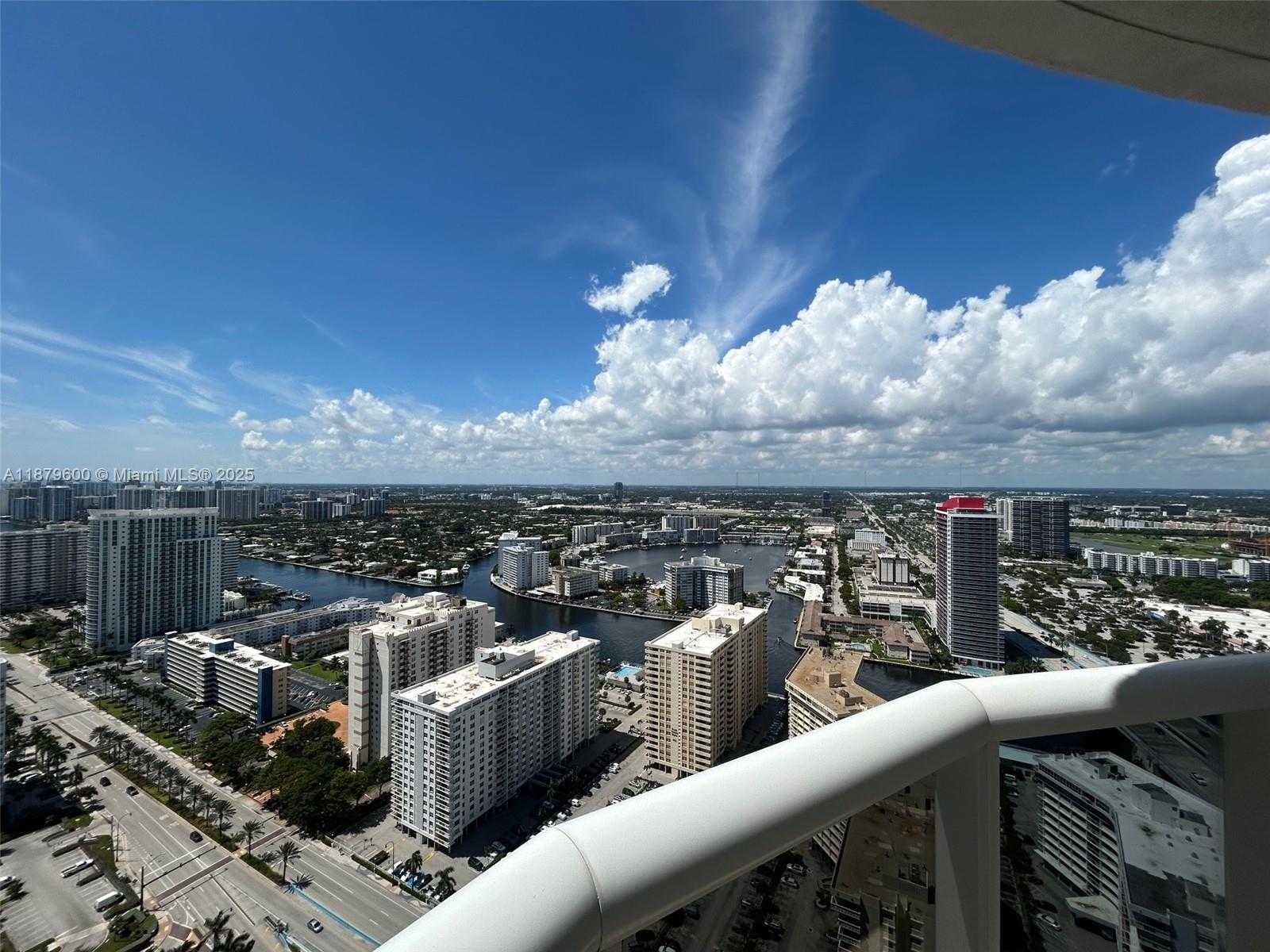 Small Image of 1800 SOUTH OCEAN DR #4005, Hallandale Beach Number 5