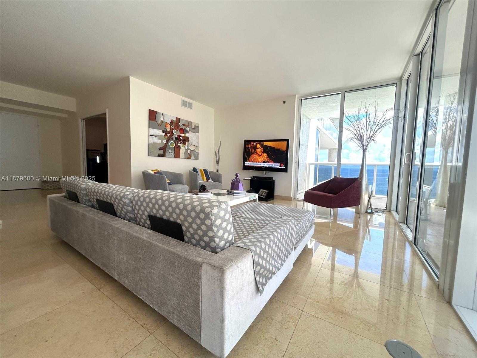 Small Image of 1800 SOUTH OCEAN DR #4005, Hallandale Beach Number 7