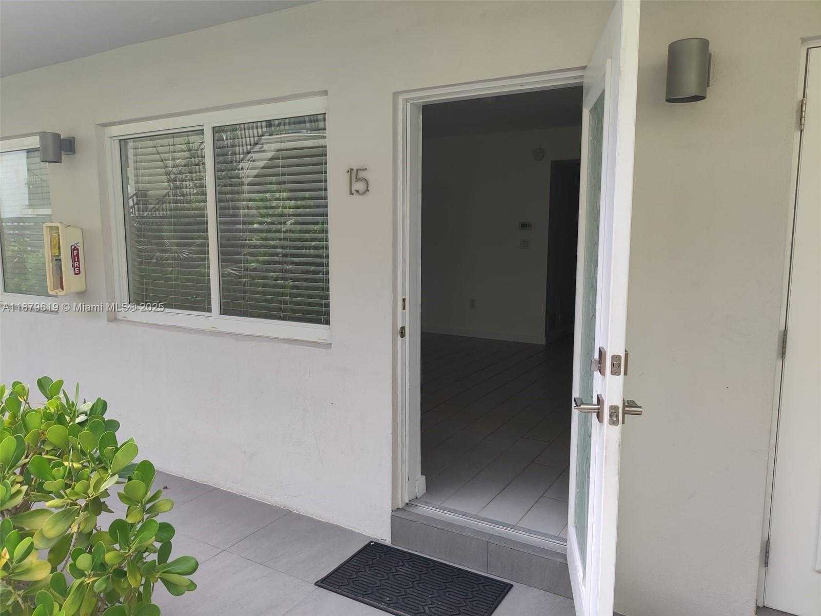 Small Image of Miami Beach Number 2