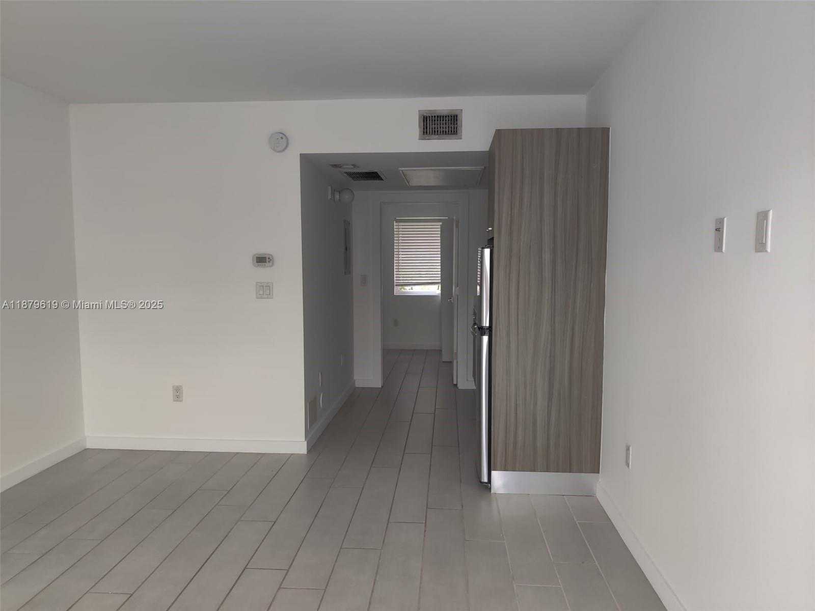 Small Image of Miami Beach Number 6