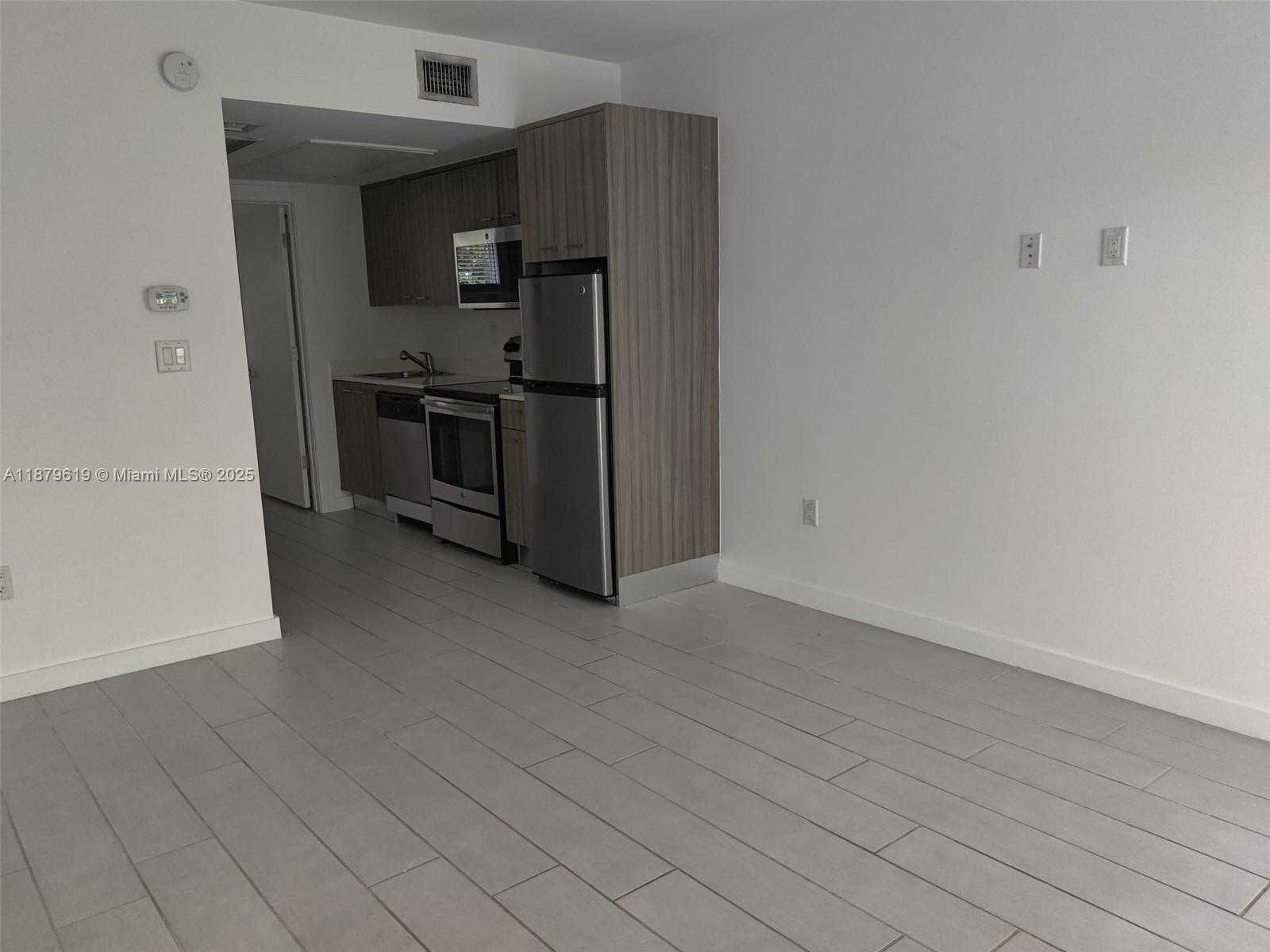 Small Image of Miami Beach Number 7