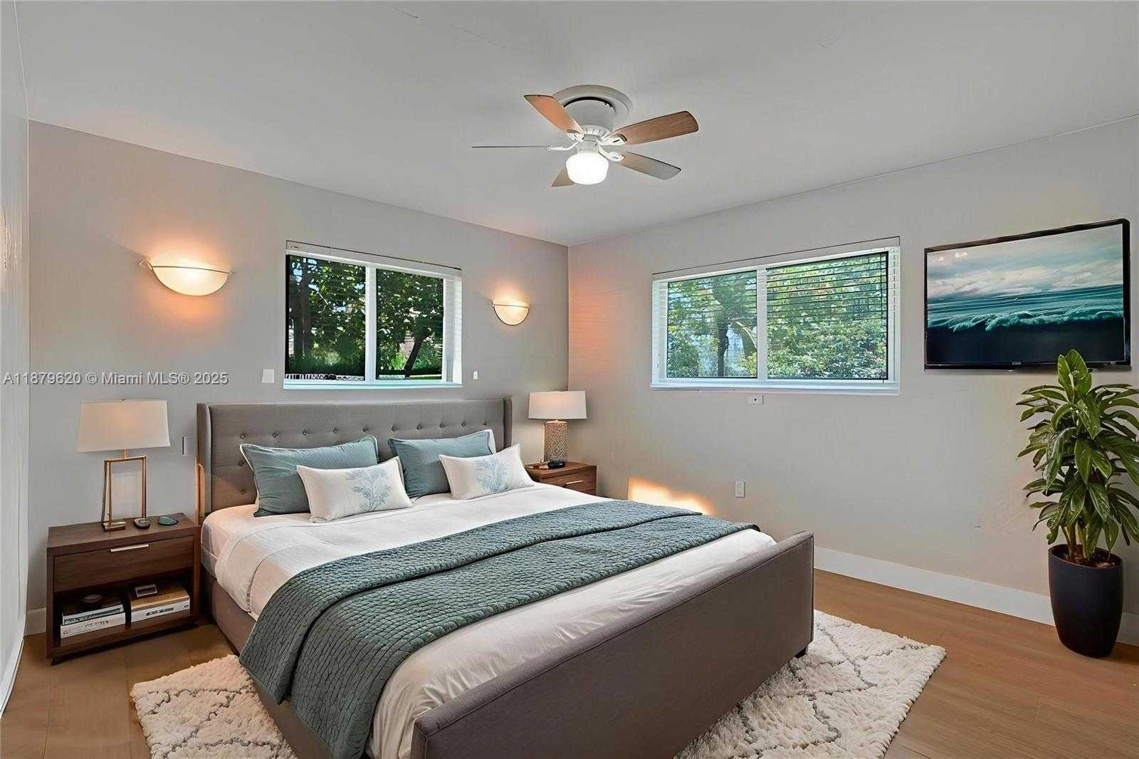 Small Image of 16000 NORTH MIAMI AVE, Miami Number 19