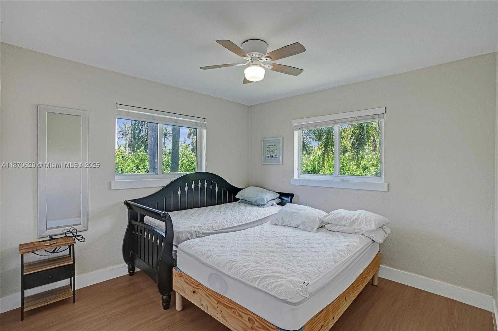 Small Image of 16000 NORTH MIAMI AVE, Miami Number 29