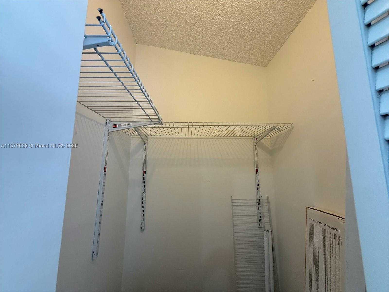 Small Image of 3252 WEST 70TH ST #202, Hialeah Number 11