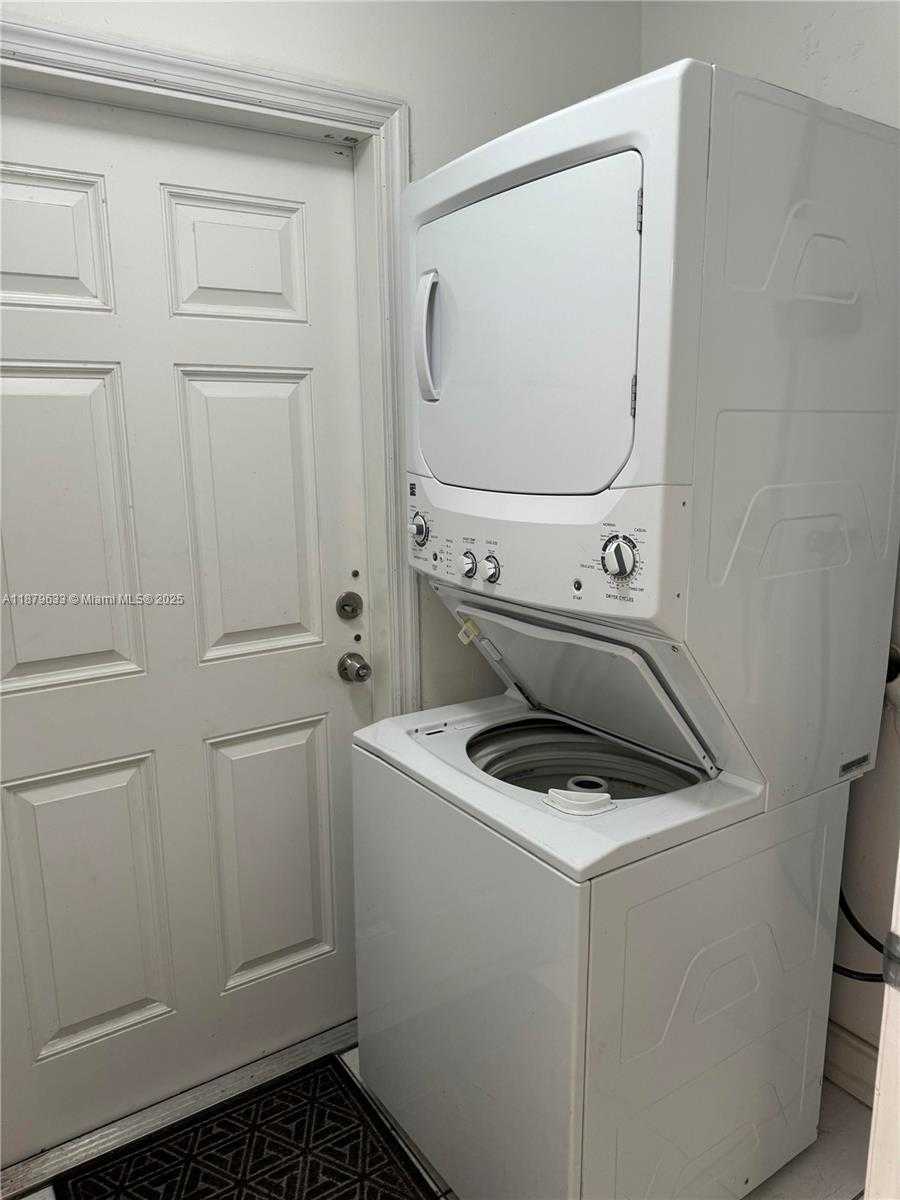 Small Image of 445 SOUTH WEST 78TH PL #445, Miami Number 11