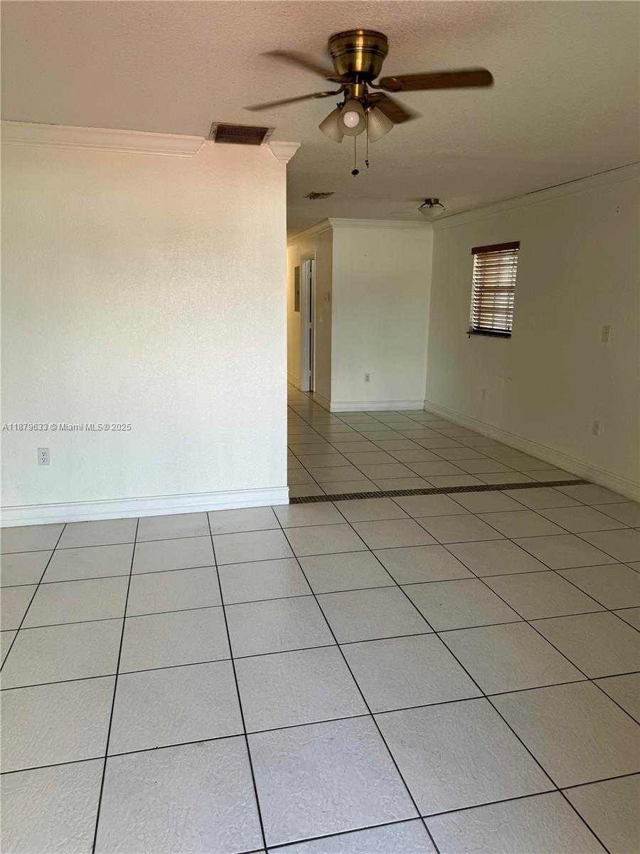 Small Image of 445 SOUTH WEST 78TH PL #445, Miami Number 2