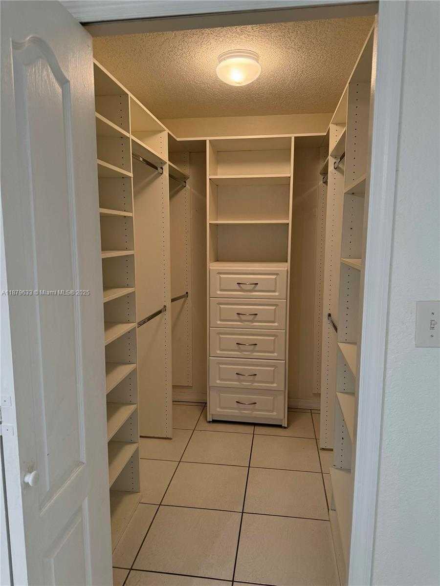 Small Image of 445 SOUTH WEST 78TH PL #445, Miami Number 7