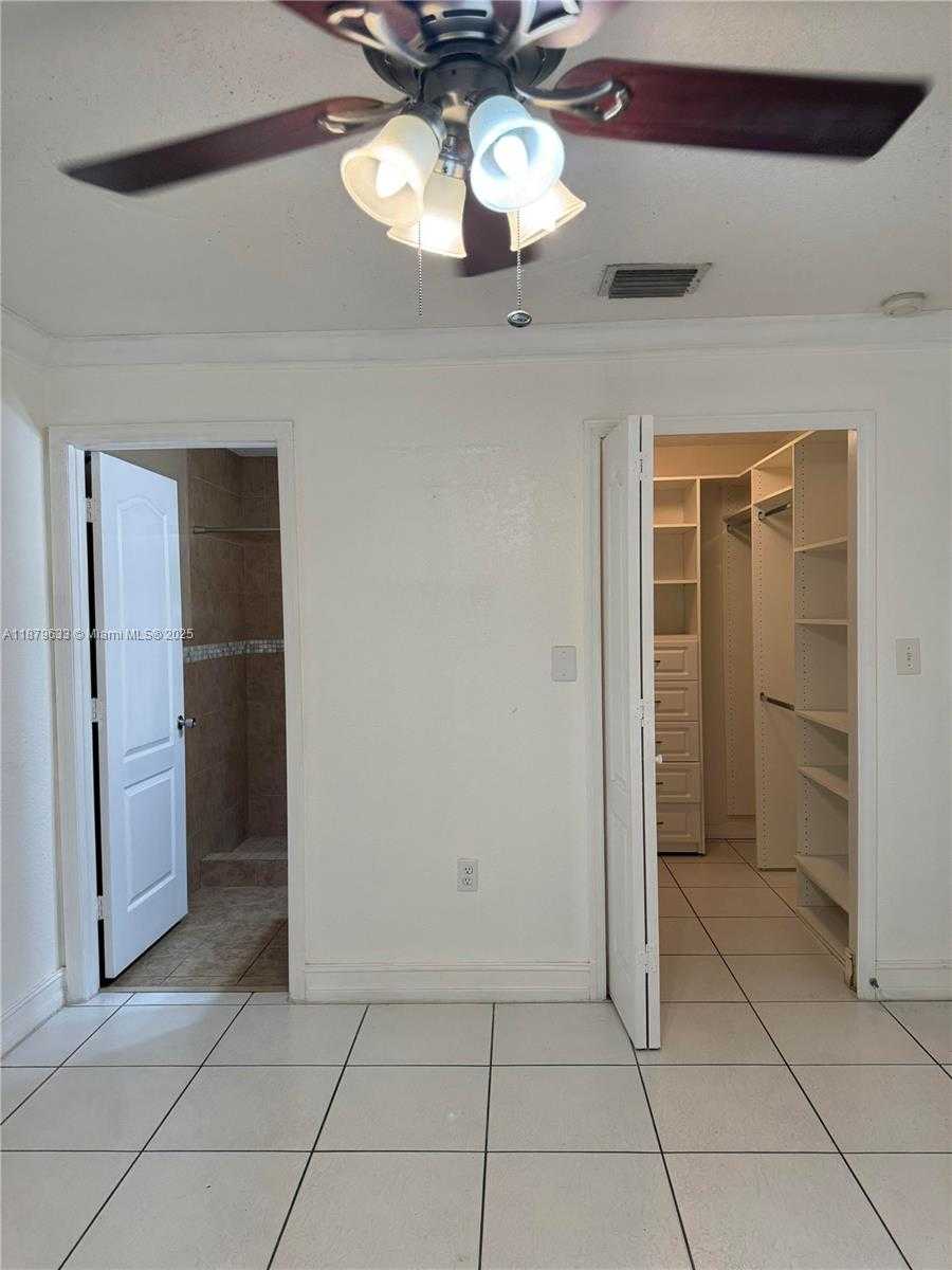 Small Image of 445 SOUTH WEST 78TH PL #445, Miami Number 8