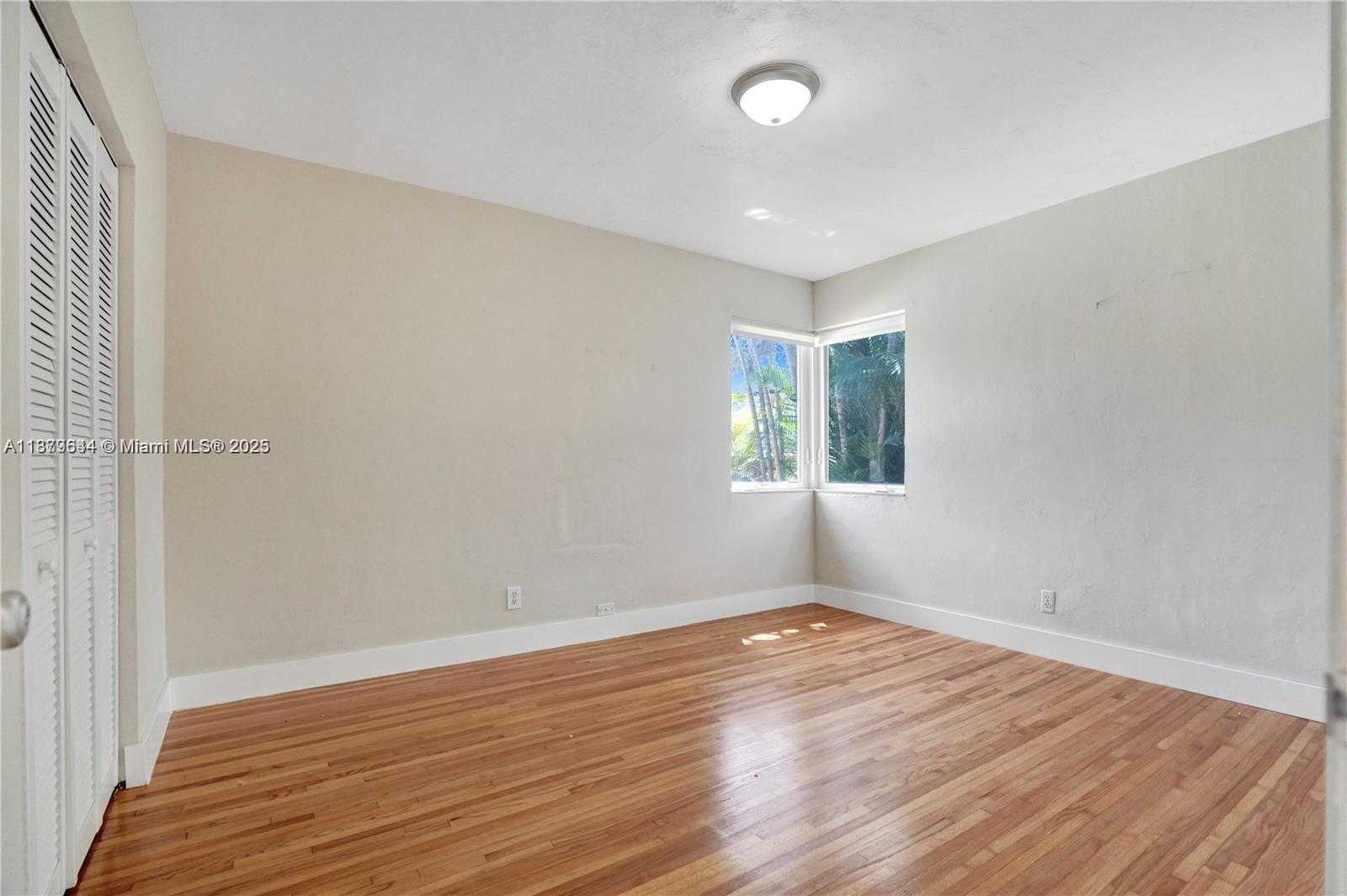 Small Image of 1411 NORTH 16TH CT, Hollywood Number 26