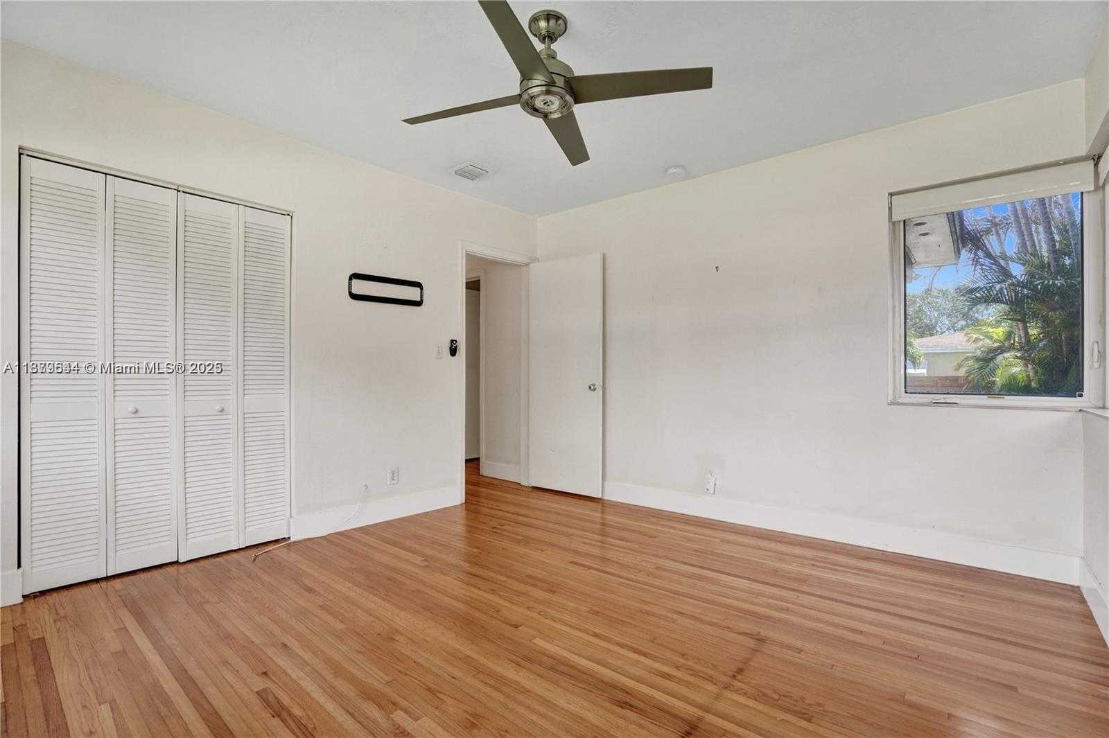 Small Image of 1411 NORTH 16TH CT, Hollywood Number 28