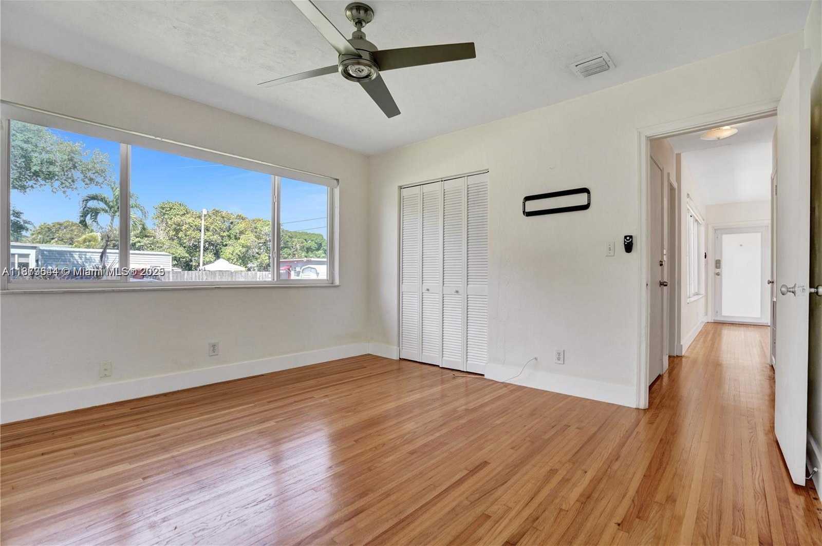 Small Image of 1411 NORTH 16TH CT, Hollywood Number 29