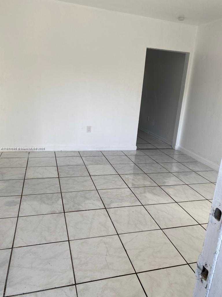 Small Image of 2181 NORTH WEST 91ST ST #A, Miami Number 3