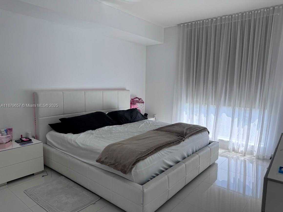 Small Image of 7751 NORTH WEST 107TH AVE #601, Doral Number 7