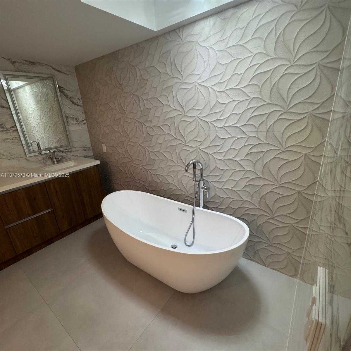 Small Image of 19355 TURNBERRY WAY #5G, Aventura Number 15