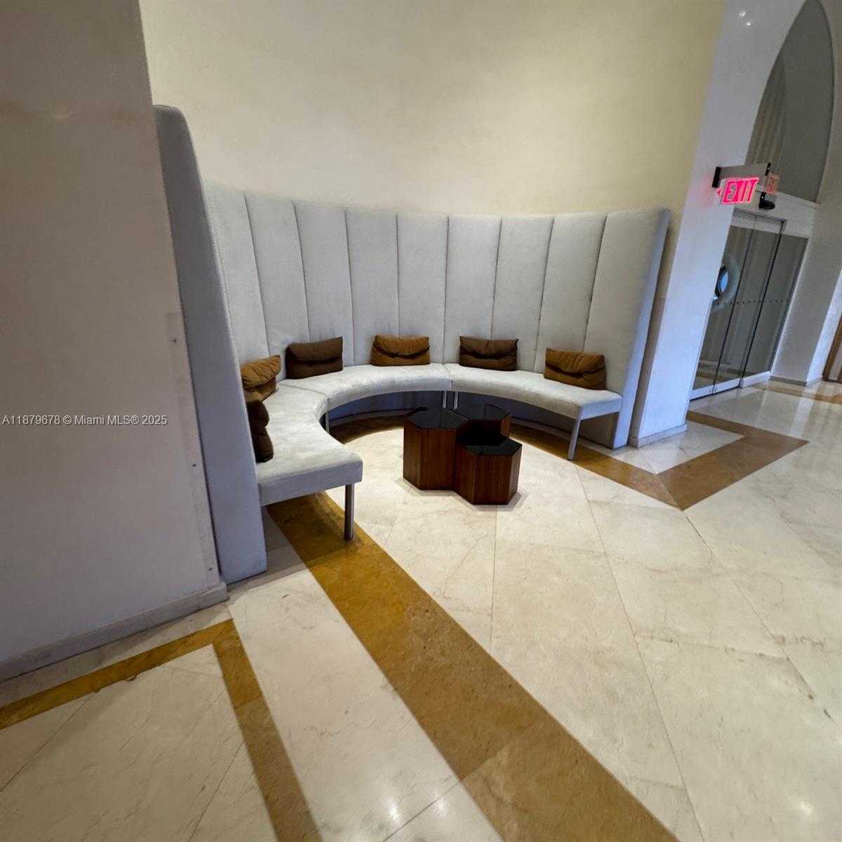 Small Image of 19355 TURNBERRY WAY #5G, Aventura Number 27