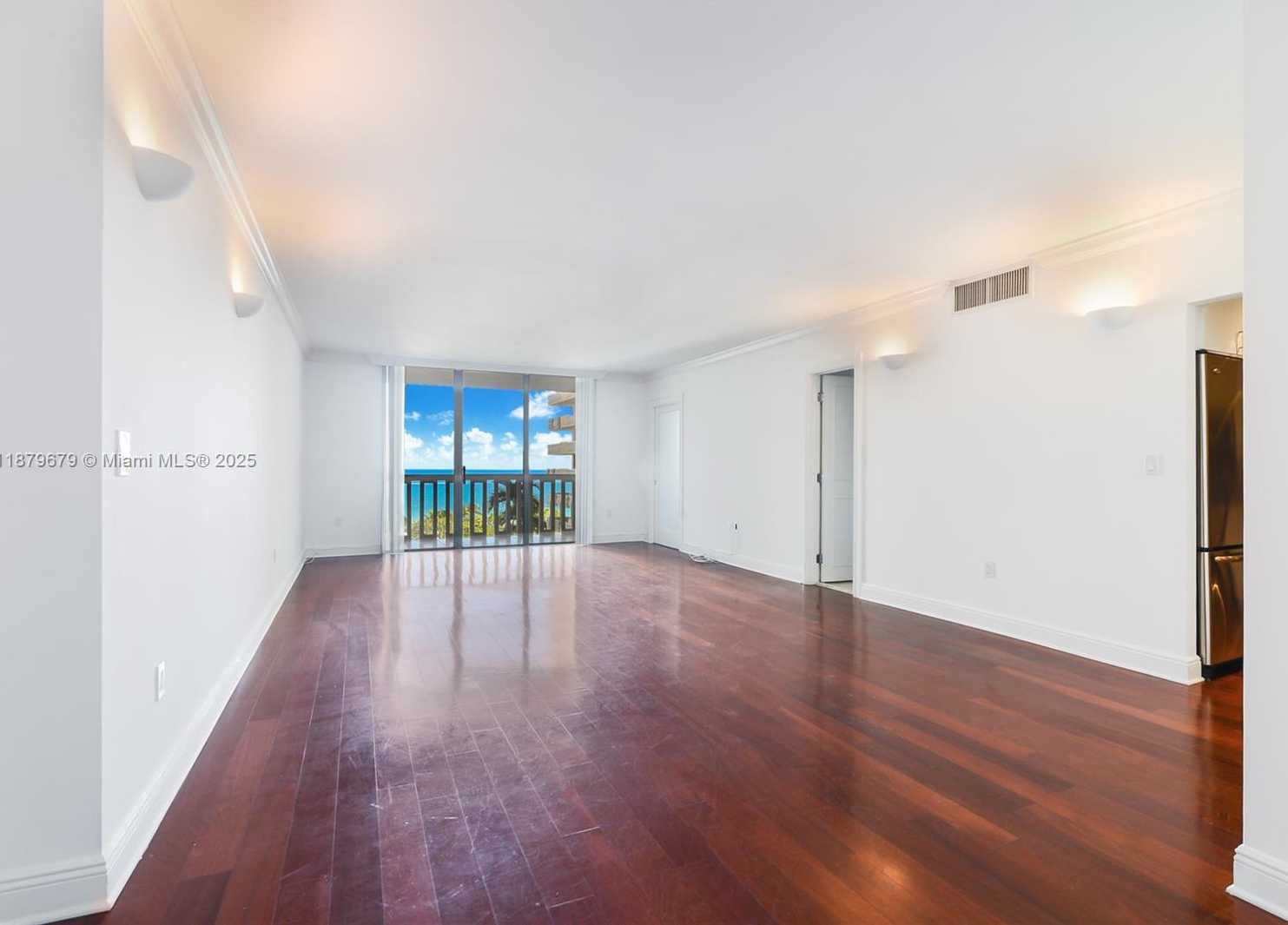 Small Image of 9801 COLLINS AVE #8N Ocean Views, Bal Harbour Number 2