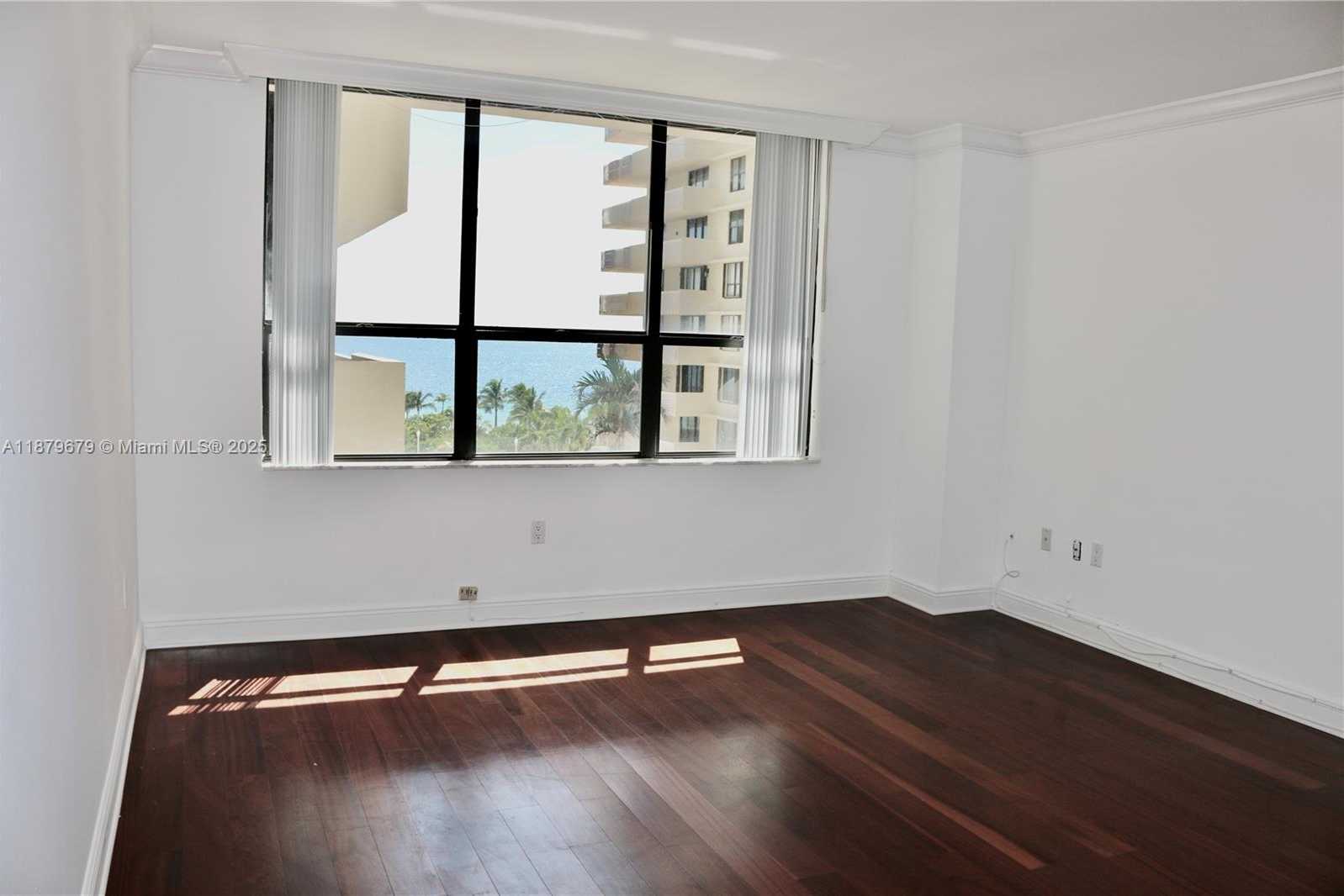Small Image of 9801 COLLINS AVE #8N Ocean Views, Bal Harbour Number 8
