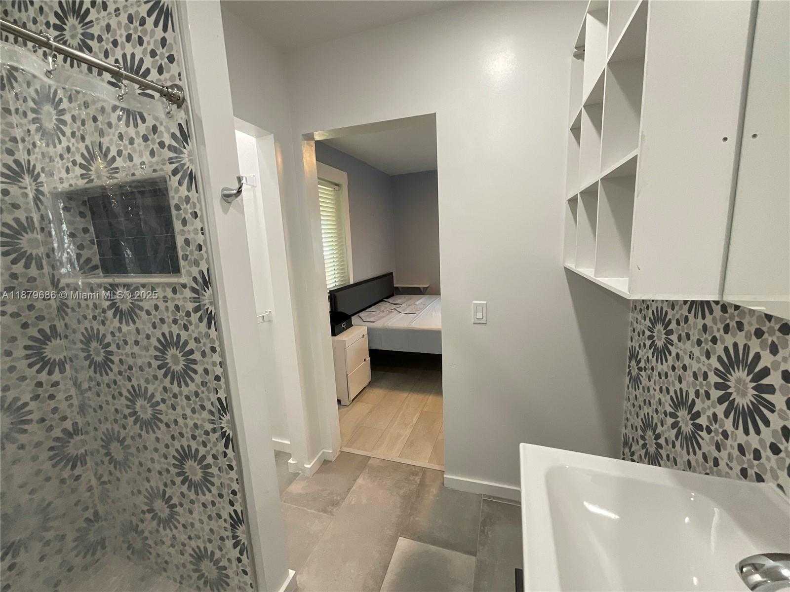 Small Image of 385 NORTH WEST 129TH ST, North Miami Number 10