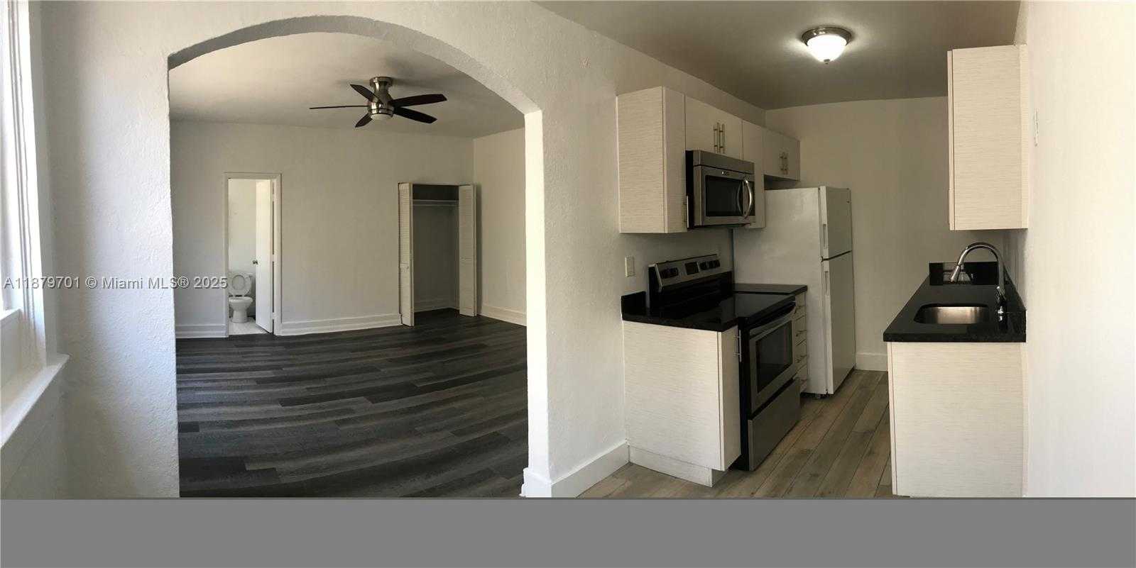 Small Image of 1319 MERIDIAN AVE #206, Miami Beach Number 4