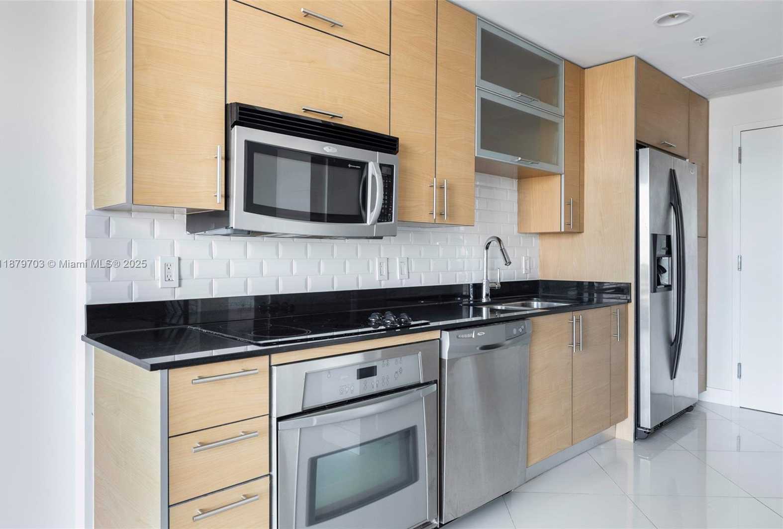 Small Image of 60 SOUTH WEST 13TH ST #2413, Miami Number 3