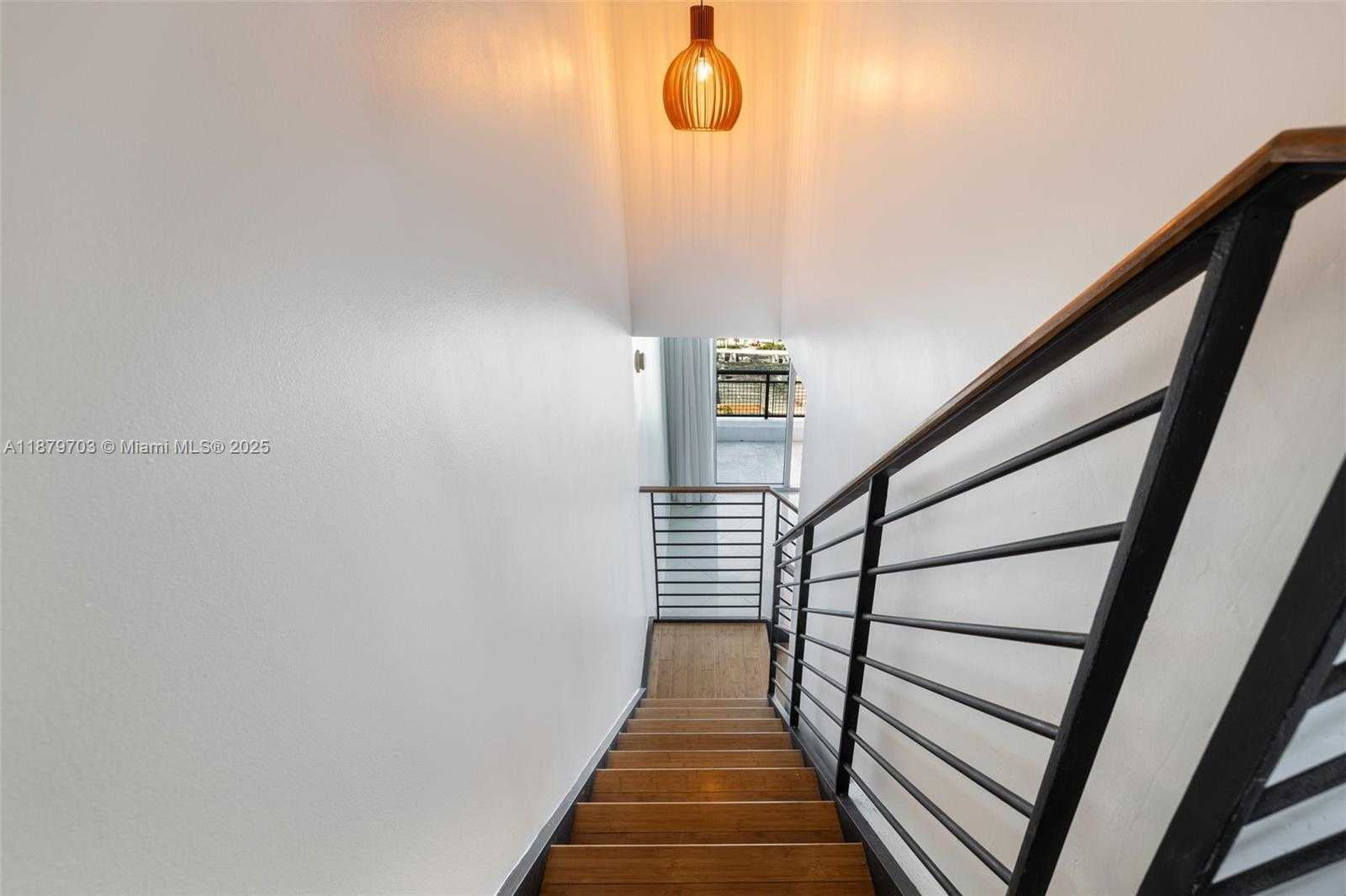 Small Image of 60 SOUTH WEST 13TH ST #2413, Miami Number 7
