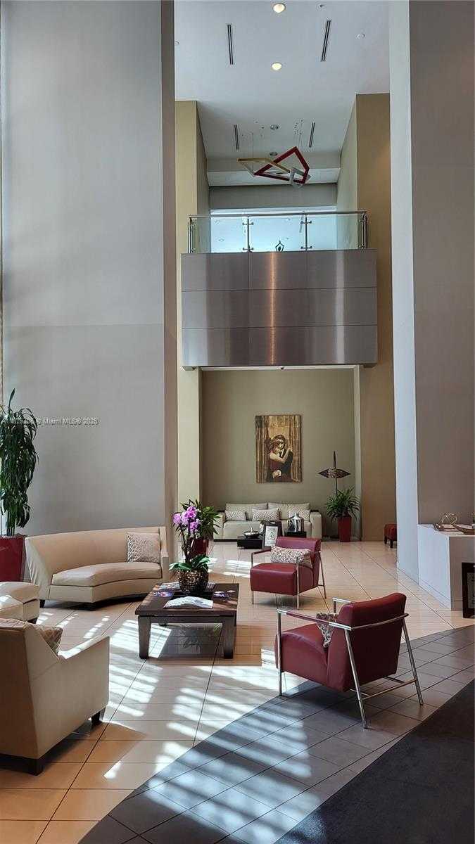 Small Image of 300 SOUTH BISCAYNE BLVD #T-1712, Miami Number 13