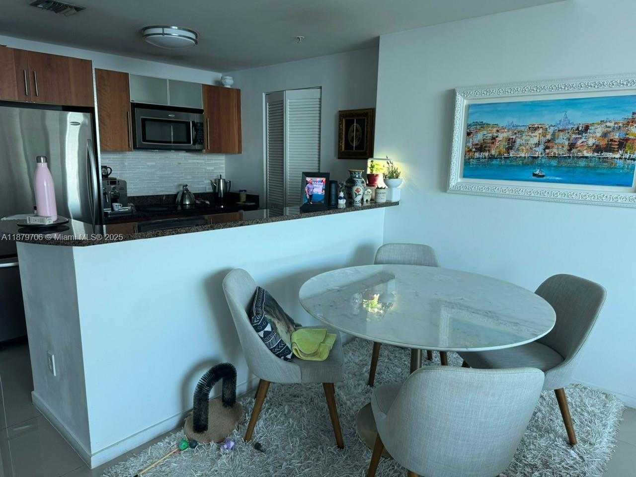 Small Image of 300 SOUTH BISCAYNE BLVD #T-1712, Miami Number 26