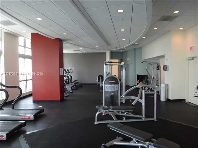Small Image of 300 SOUTH BISCAYNE BLVD #T-1712, Miami Number 38