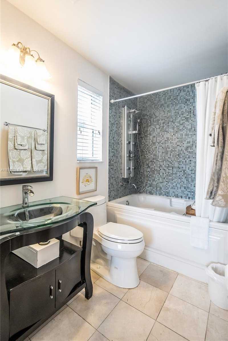 Small Image of 2985 SOUTH WEST 3RD ST, Miami Number 14