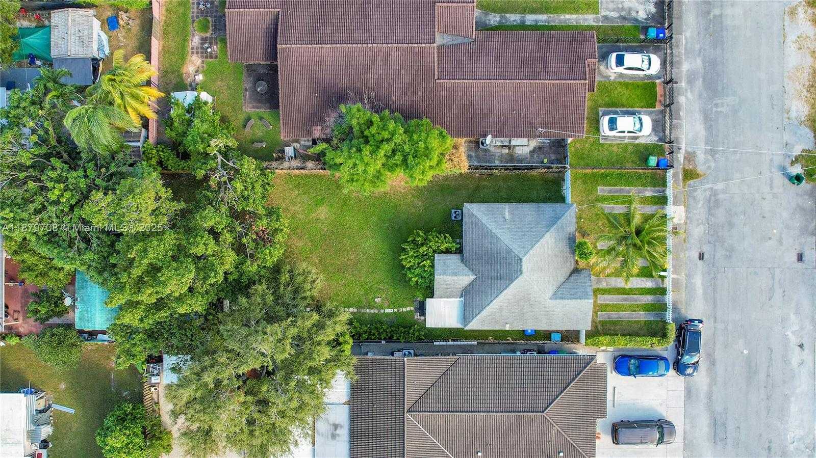 Small Image of 2985 SOUTH WEST 3RD ST, Miami Number 2