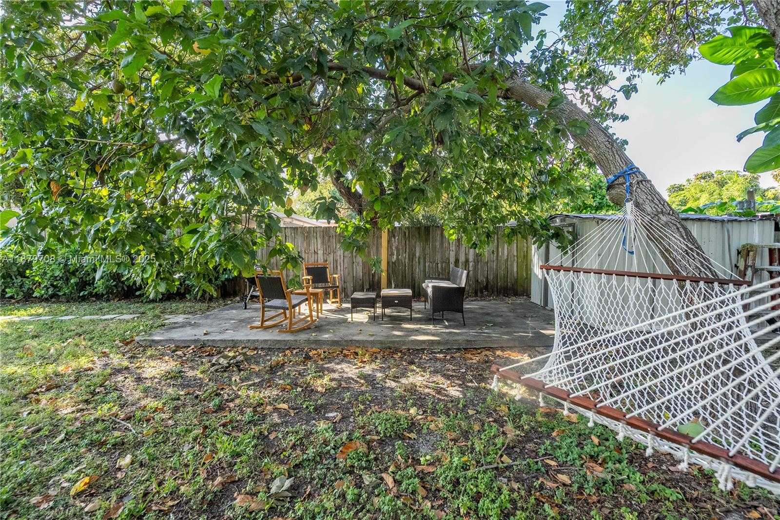 Small Image of 2985 SOUTH WEST 3RD ST, Miami Number 7