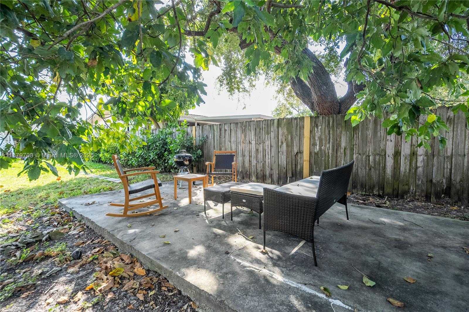 Small Image of 2985 SOUTH WEST 3RD ST, Miami Number 8