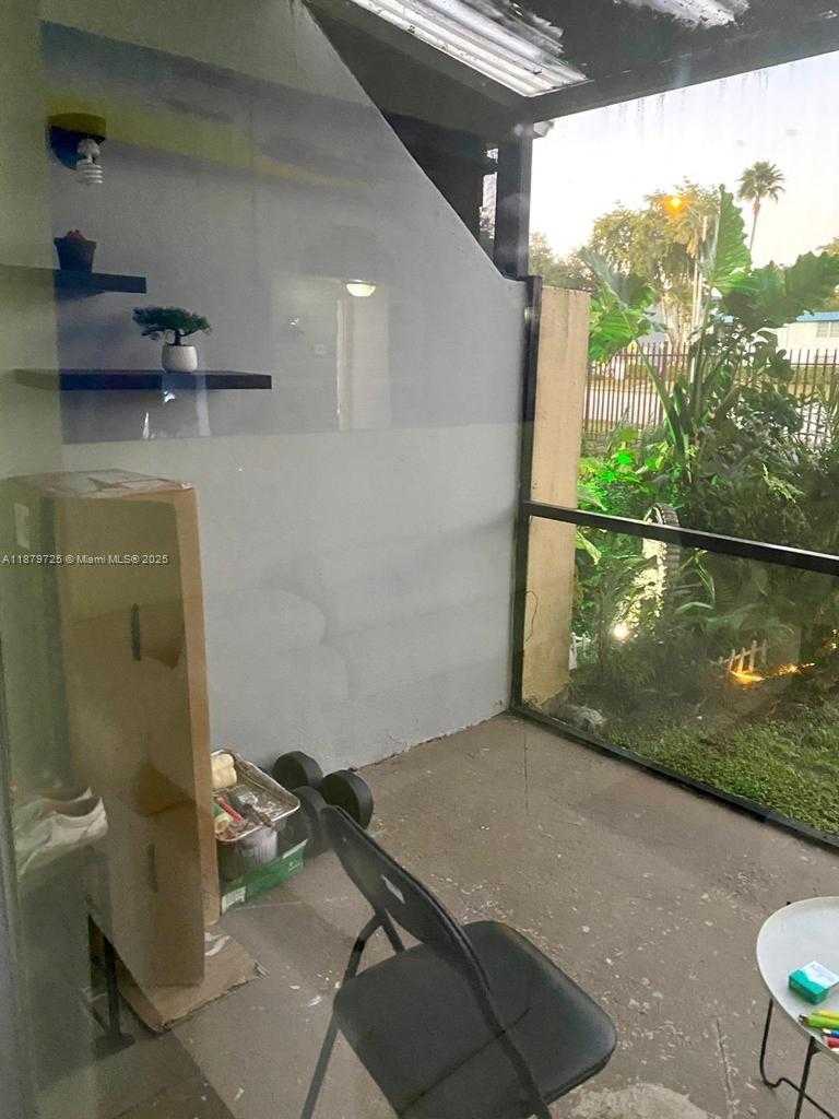 Small Image of 8850 FONTAINEBLEAU BLVD #105, Miami Number 4