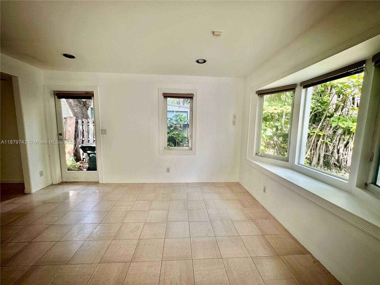 Small Image of 22 SOUTH EAST 11TH ST #22, Fort Lauderdale Number 10