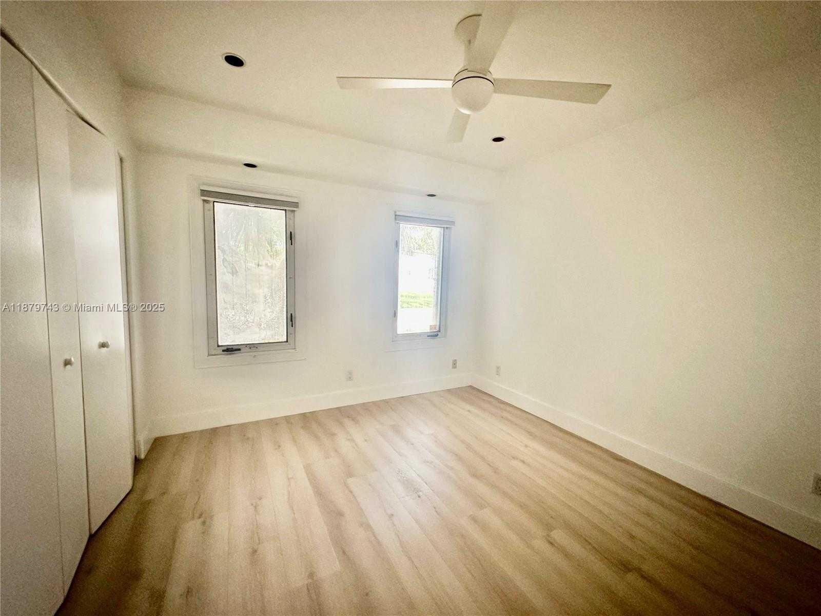 Small Image of 22 SOUTH EAST 11TH ST #22, Fort Lauderdale Number 14