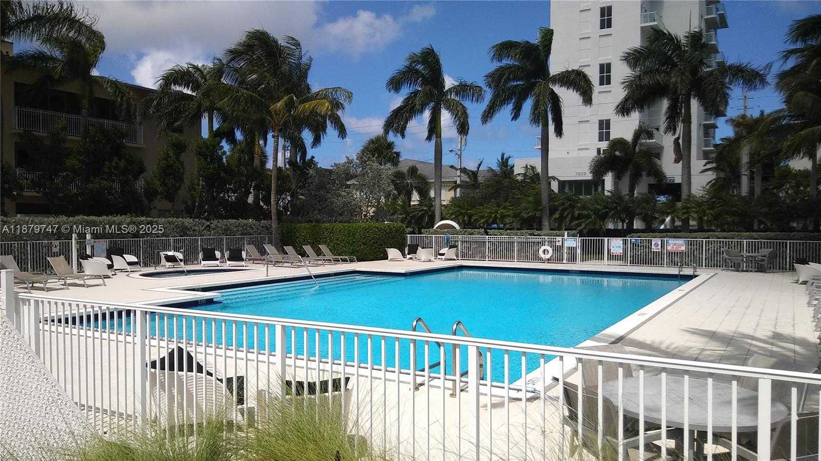 Small Image of 7928 EAST DR #701, North Bay Village Number 19