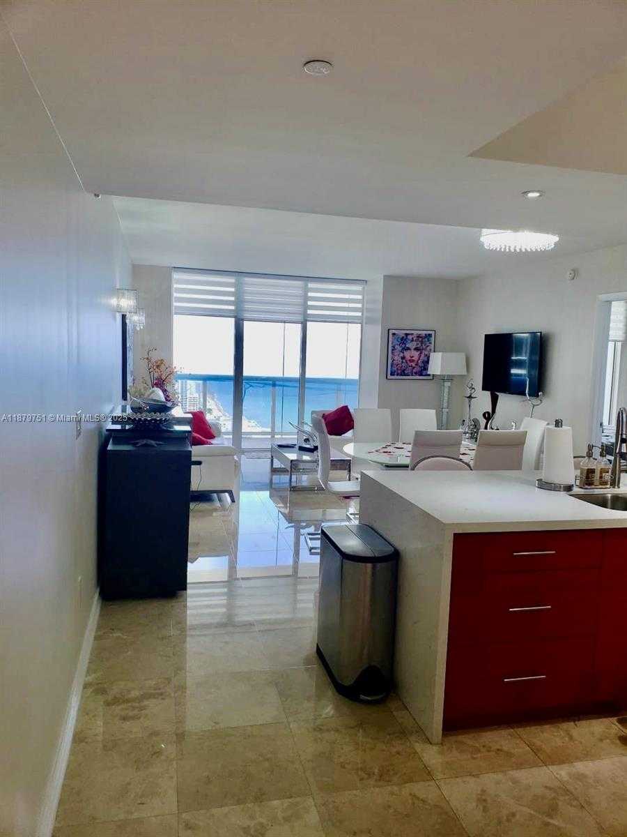Small Image of 1830 SOUTH OCEAN DR #3910, Hallandale Beach Number 13