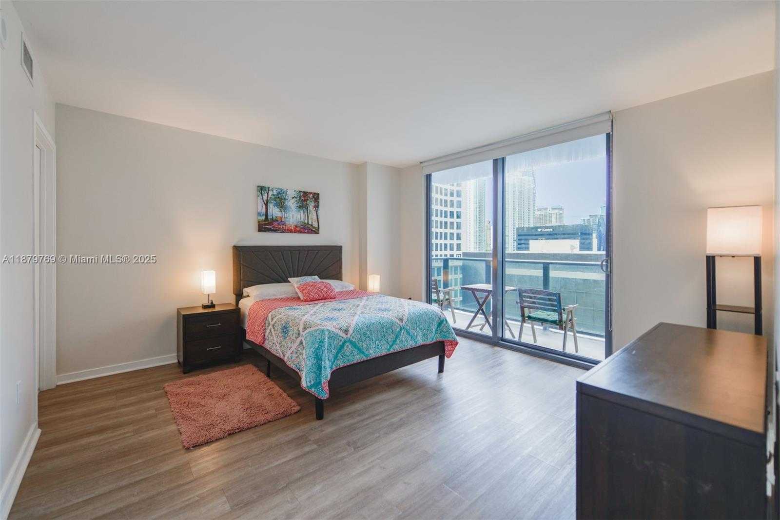 Small Image of 31 SOUTH EAST 6TH ST #1807, Miami Number 13